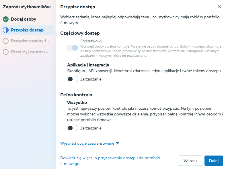 Jak dodać dostępy do fanpage na Facebooku 12